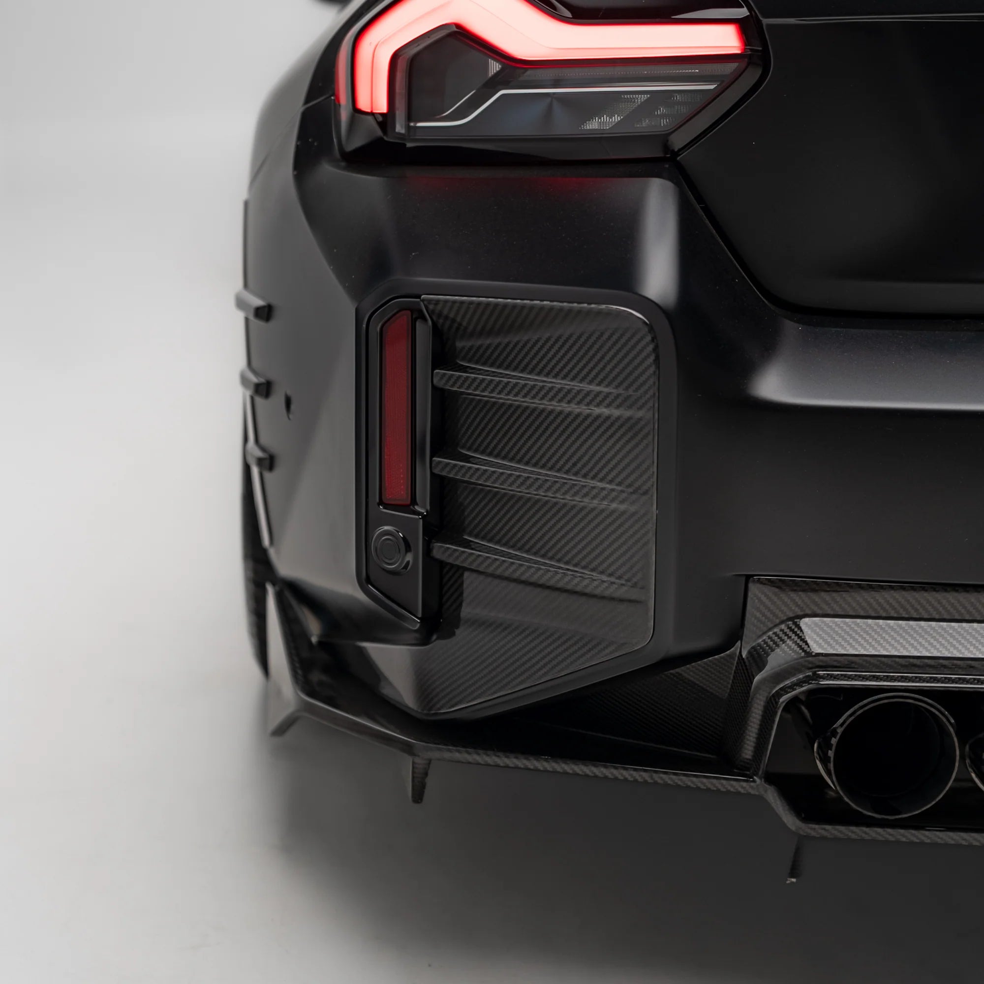 HAW MP style Pre Pregged Dry Carbon Fiber Rear Bumper Trim for BMW M2 G87