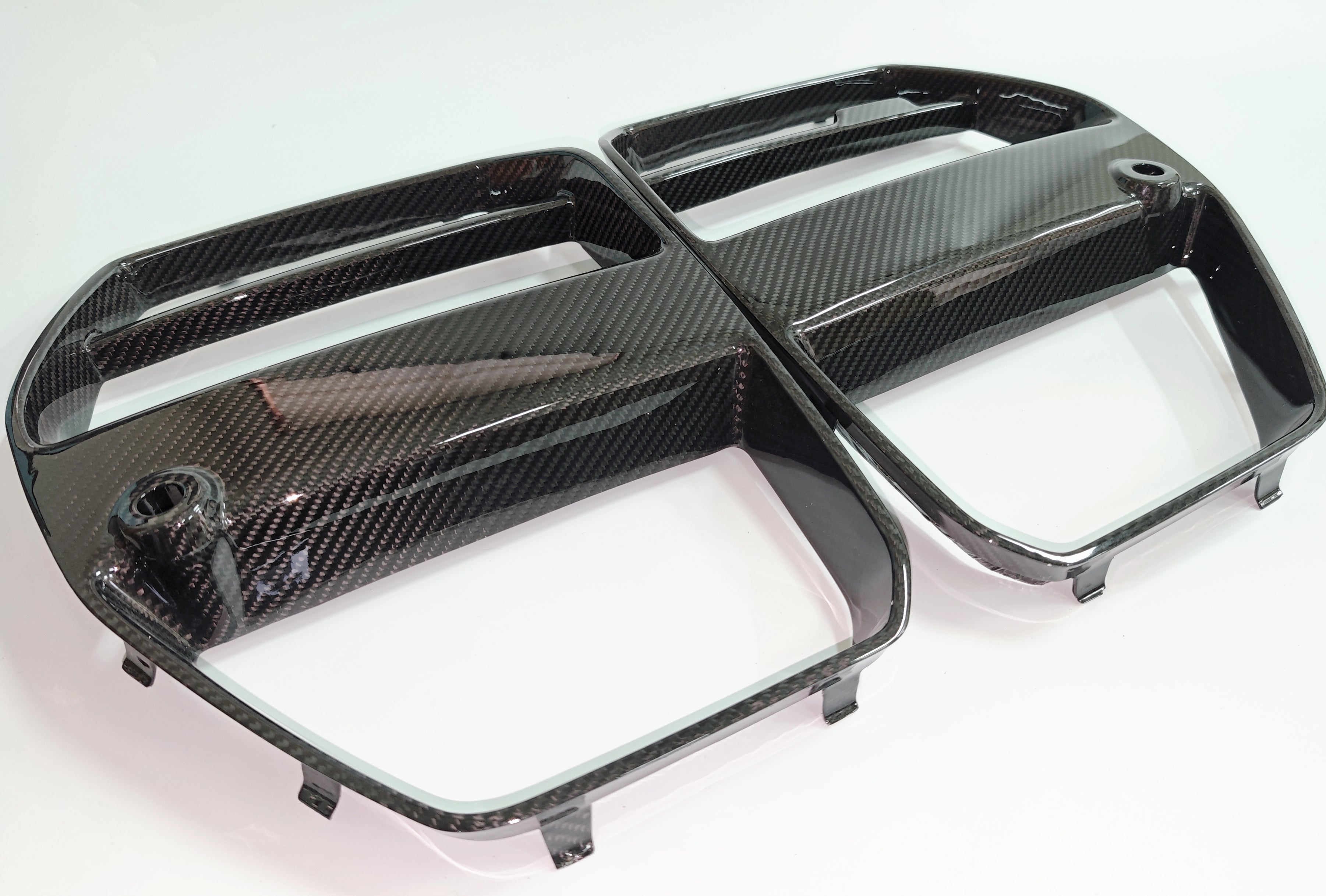 HAW V-Style Dry Carbon Fiber Front Grille for BMW M3 G80 / M4 G82