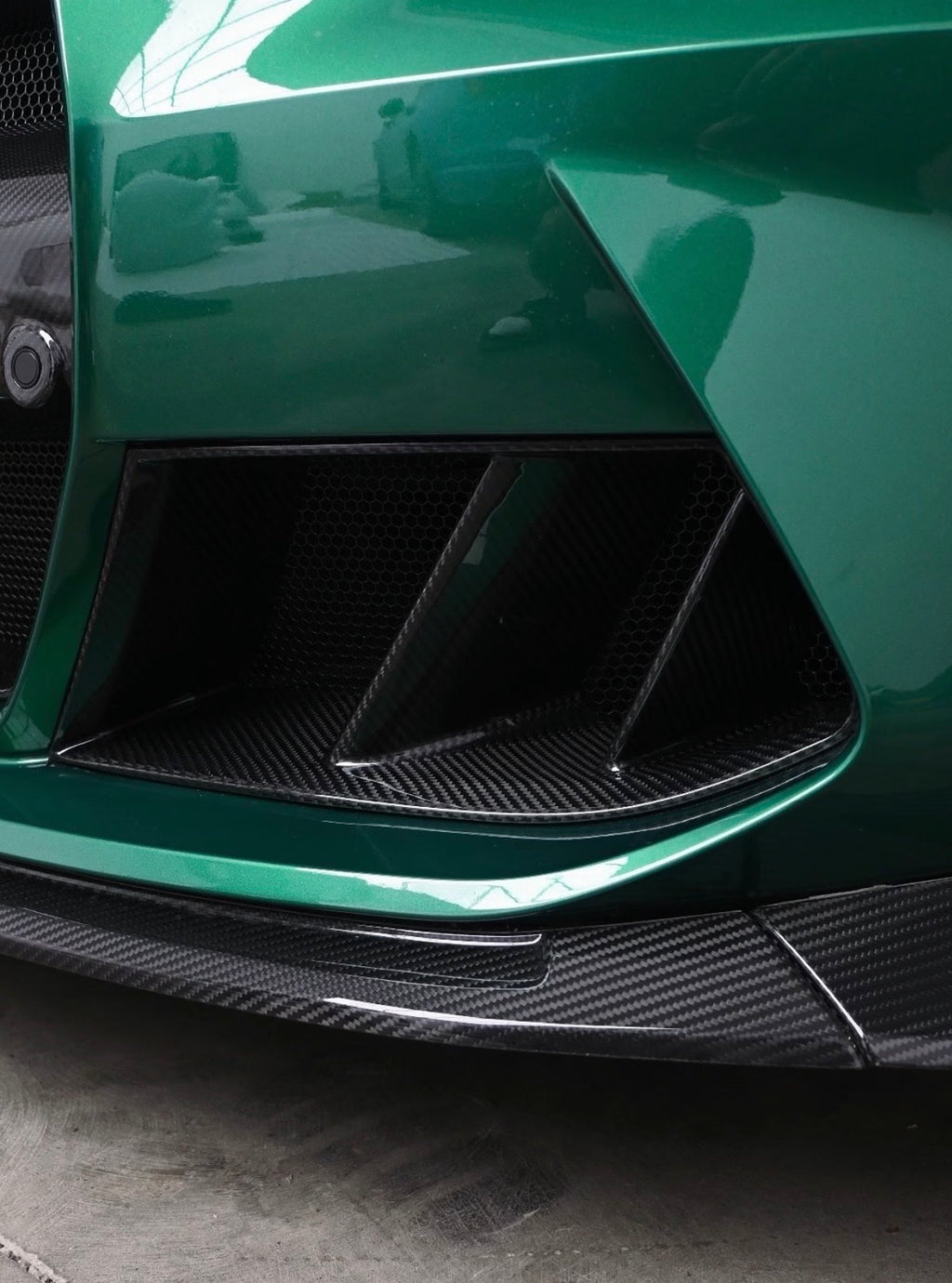 HAW R44 Style Dry Carbon Fiber Air Intake Vents for BMW M3 G80 G81 M4 G82 G83